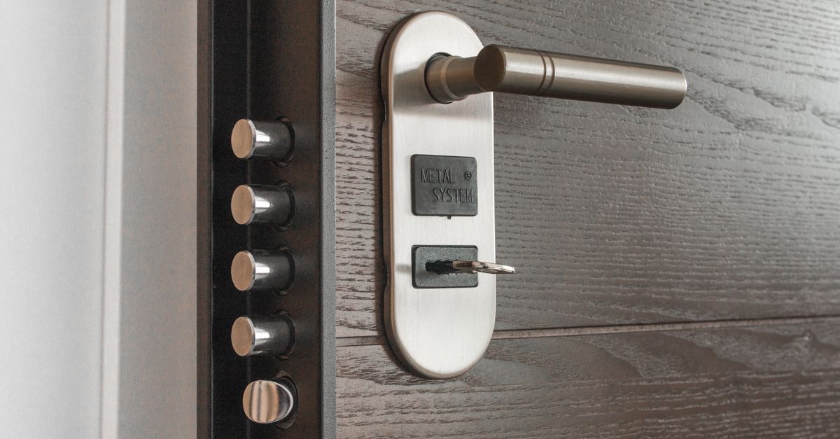 How to Choose a Trusted Local Locksmith in Corona Del Mar — Corona Del Mar Locksmith Inc