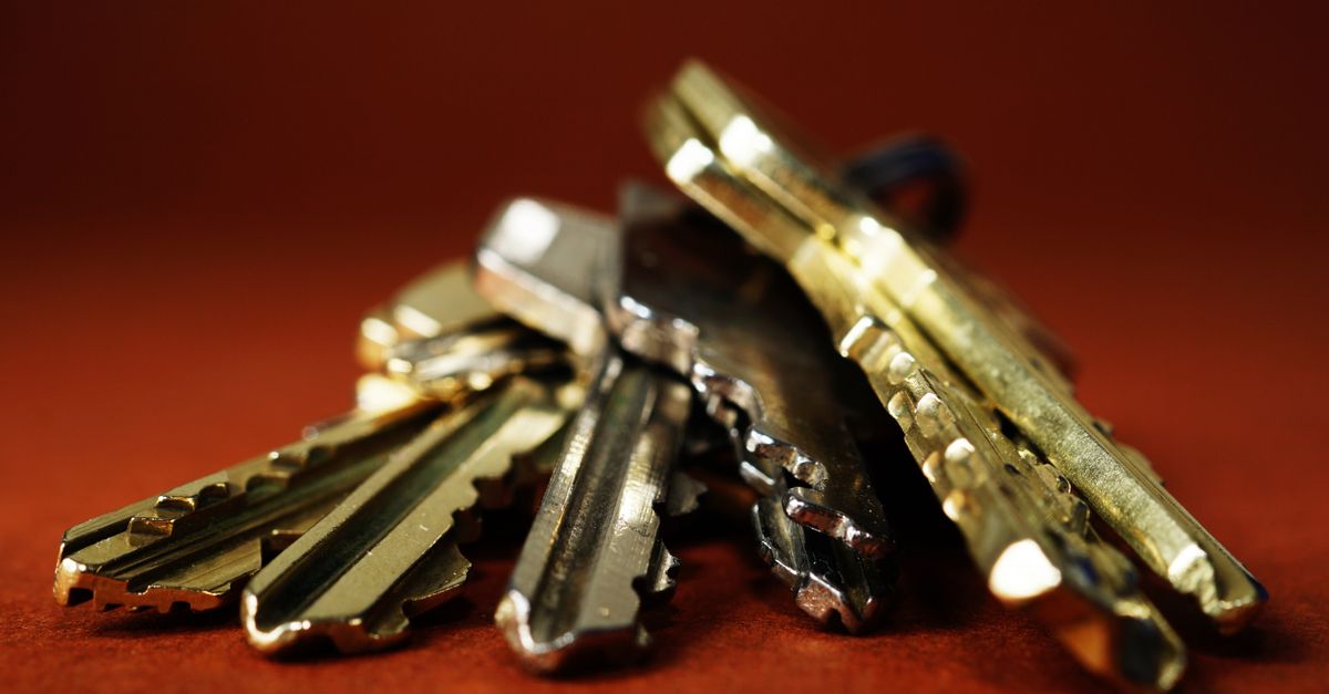 How Much Does a Local Locksmith Charge in Corona Del Mar? — Corona Del Mar Locksmith Inc