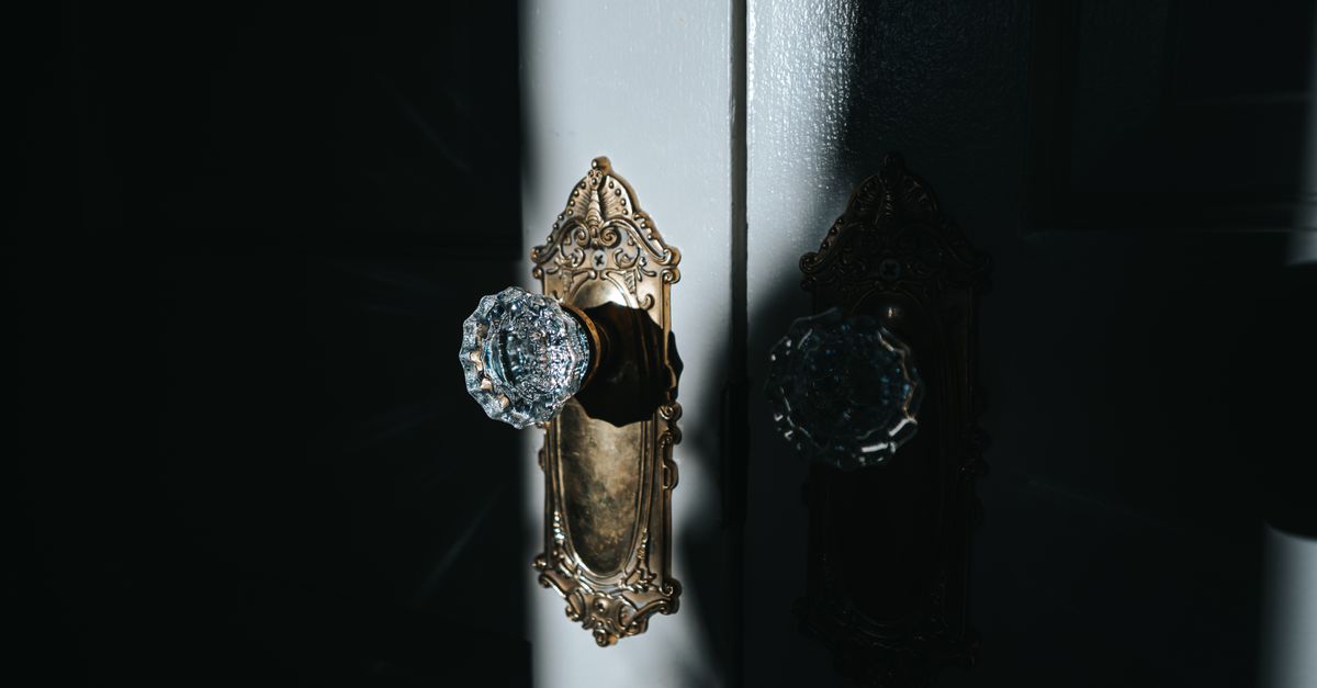 Deadbolt Installation — Corona Del Mar Locksmith Inc