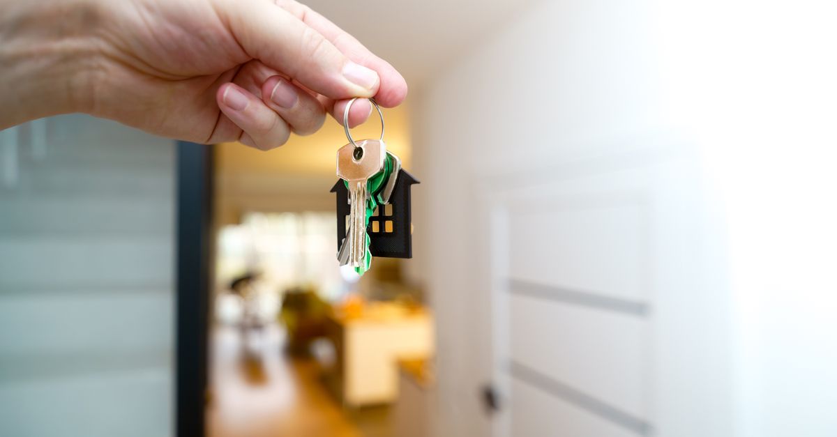 Why a Home Lock Rekey Is the Smart Move After a Move or Tenant Change — Corona Del Mar Locksmith Inc