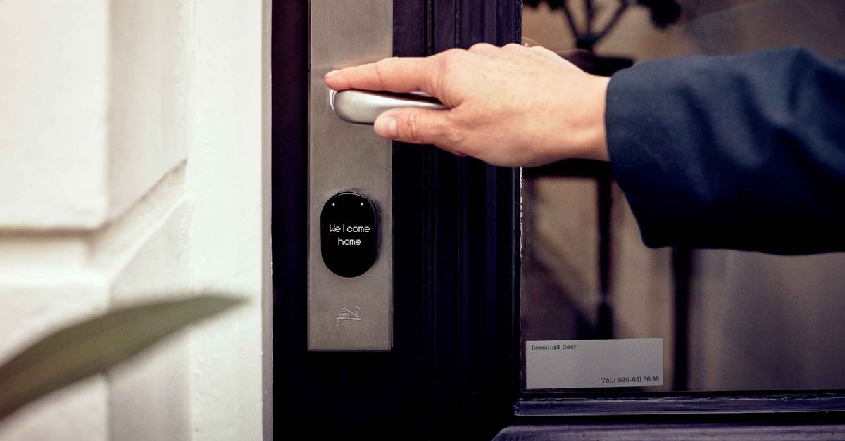 Who We Are and Our Full Range of Residential Lock Services — Corona Del Mar Locksmith Inc